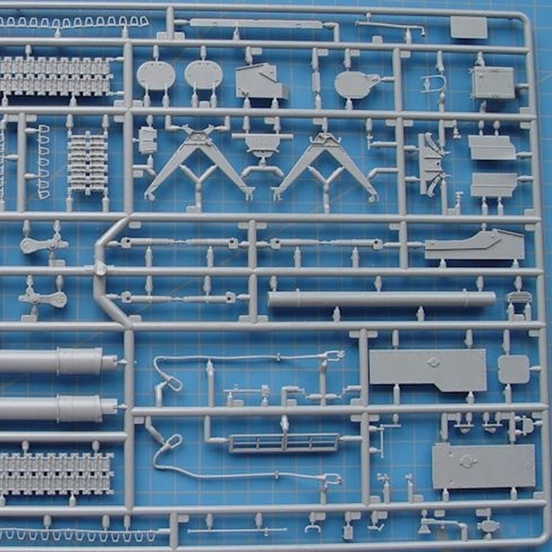 Zvezda Czerwona Gwiazda 3677 1 – Model Kit Zvezda recenzja i cena