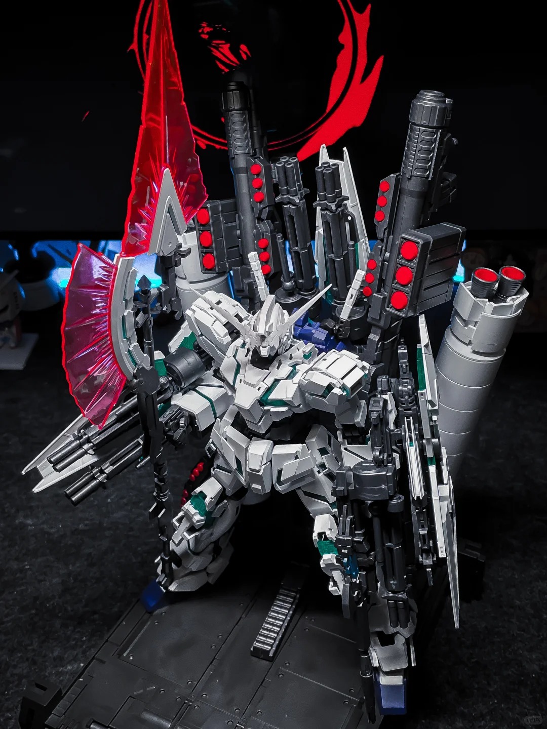 Dostępne od ręki 1/100 MENGHU  – Model Kit Unicorn recenzja i cena